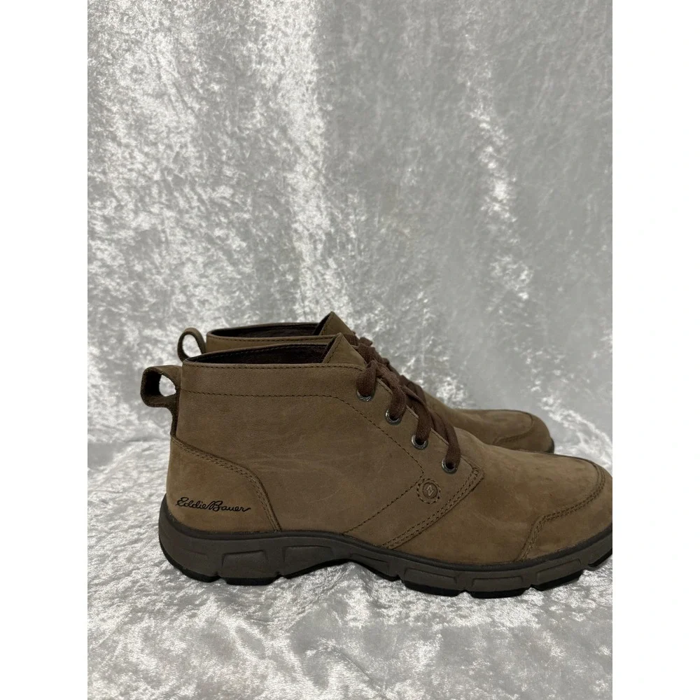Eddie Bauer Mens Tan Brown Nubuck Leather Chukka Boots Vibram Soles Lace Up Sz 8
